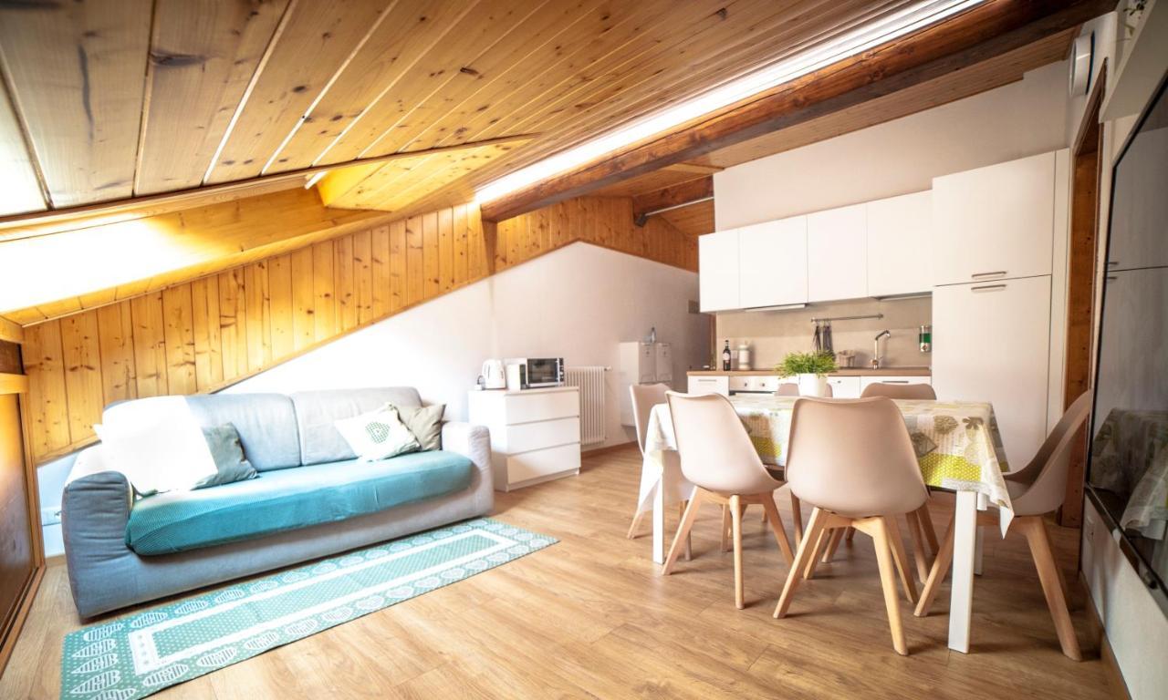 La Mansarda Di Emma Apartment Pinzolo Luaran gambar