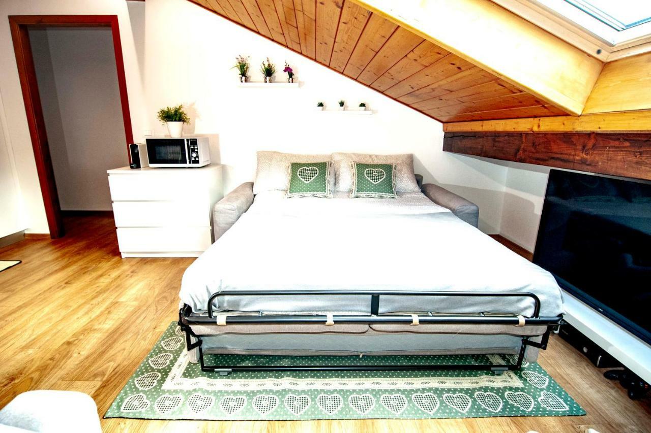 La Mansarda Di Emma Apartment Pinzolo Luaran gambar
