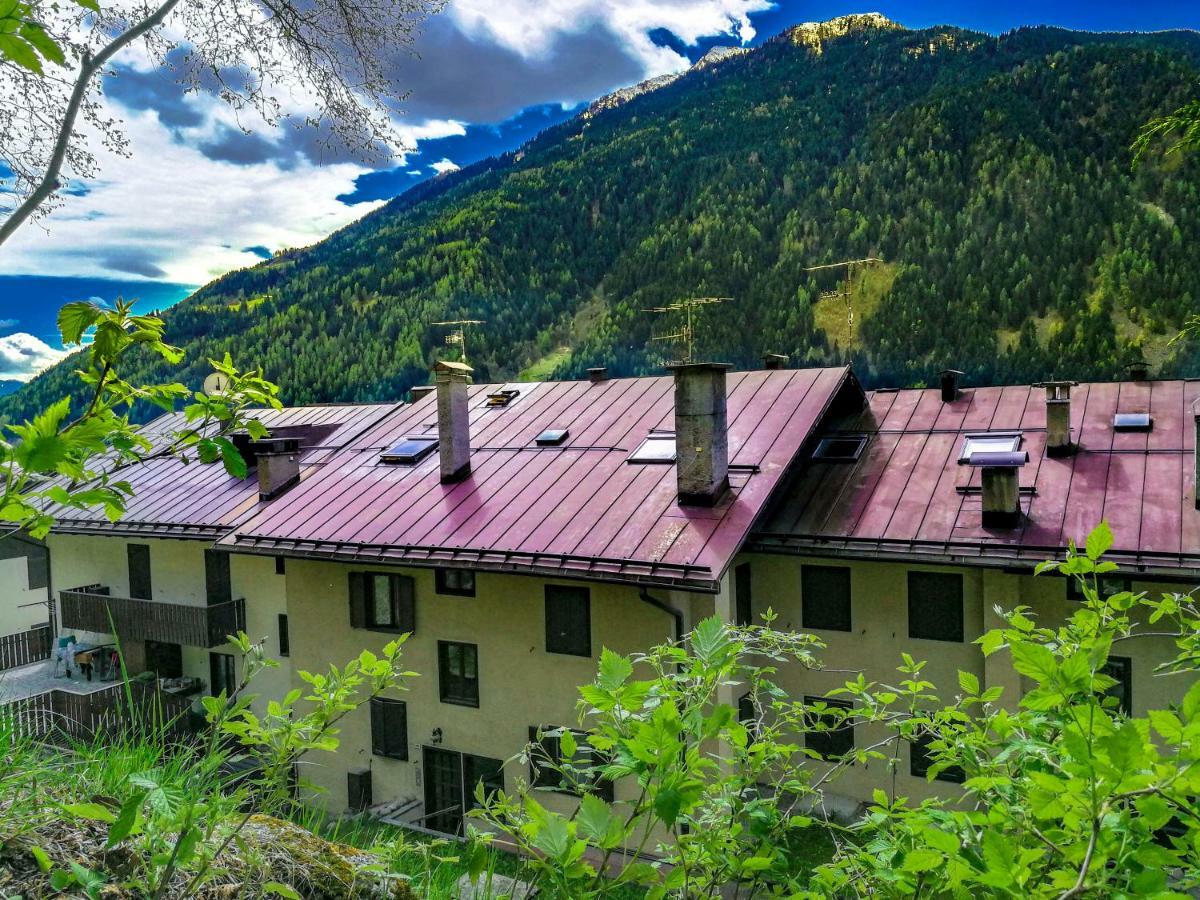 La Mansarda Di Emma Apartment Pinzolo Luaran gambar